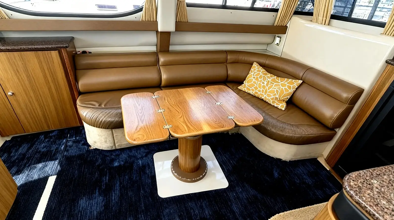 Bayliner 3488 Avanti