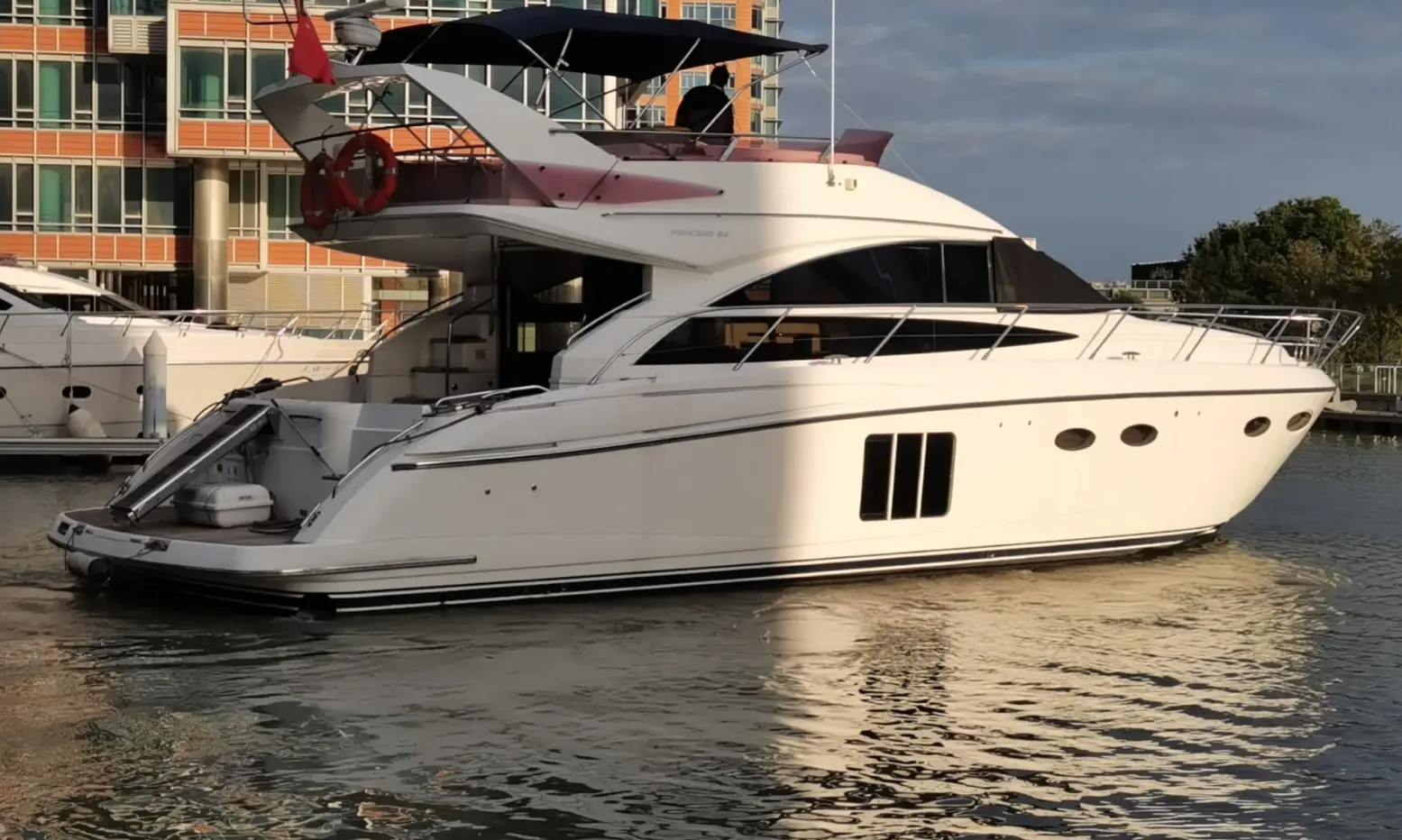 Princess 54