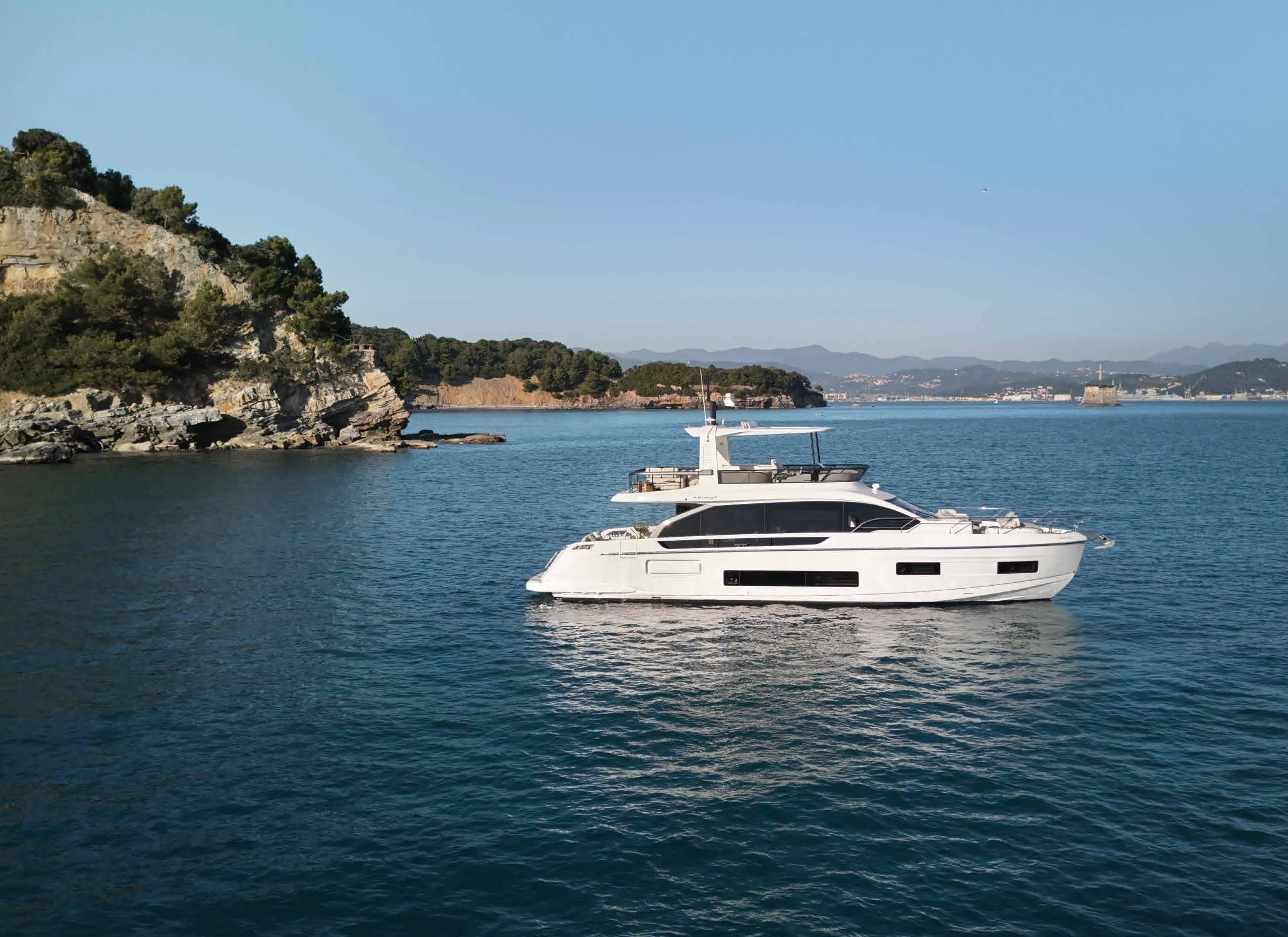 Azimut Fly 62