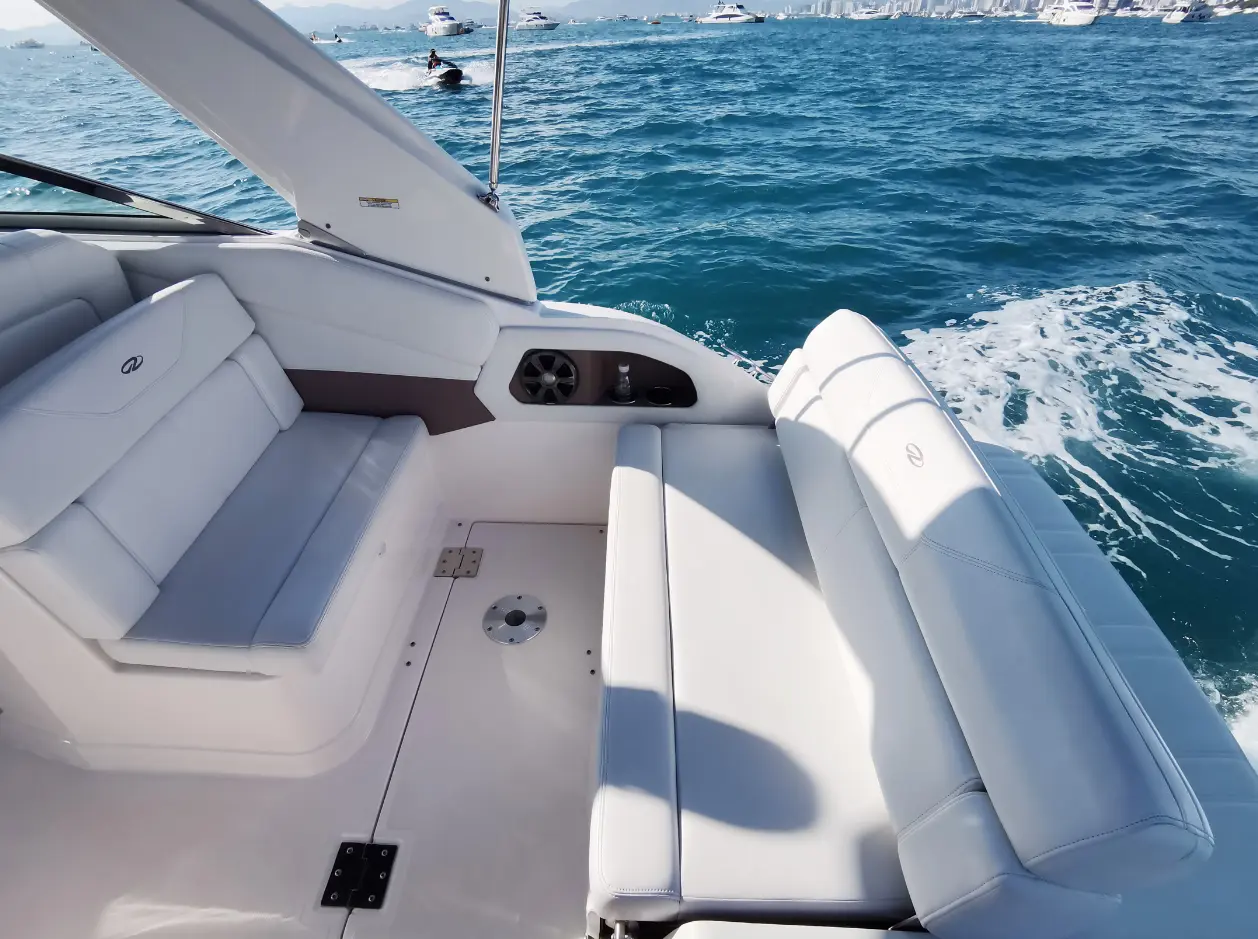 Regal 28