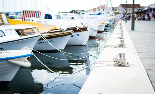 Yacht prices