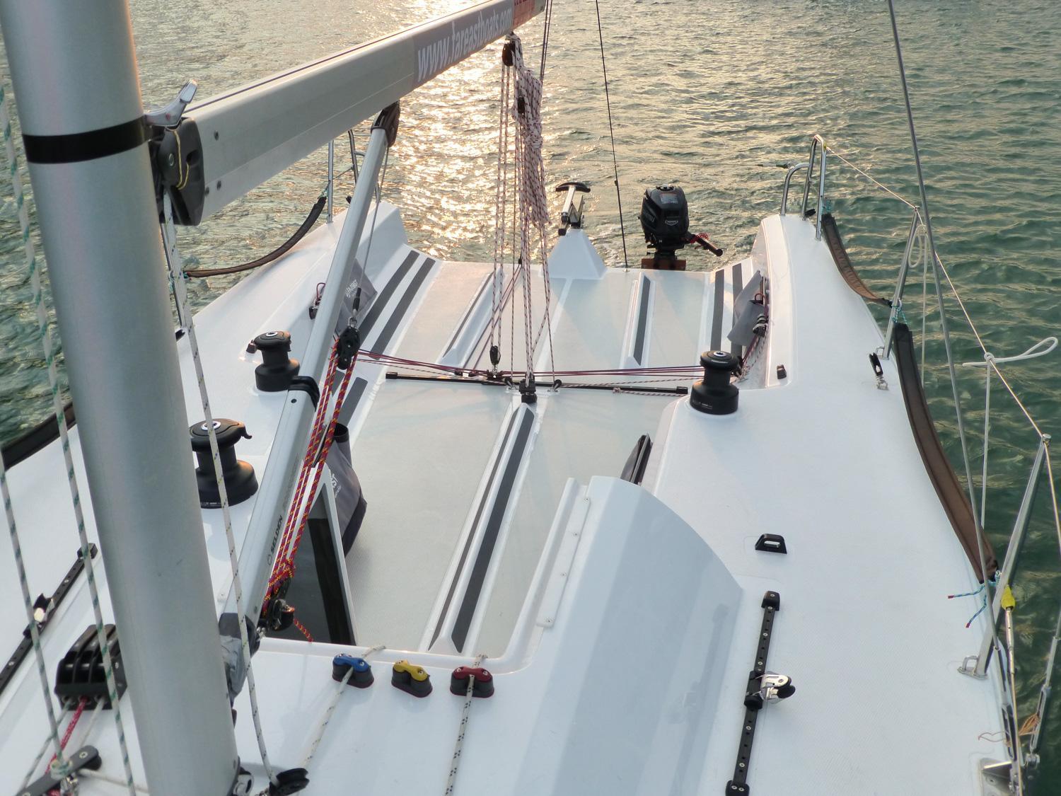 2025 FarEast 28R
