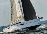 2025 Maxus 35
