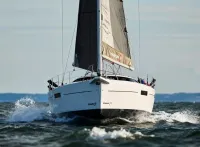 2025 Maxus 35