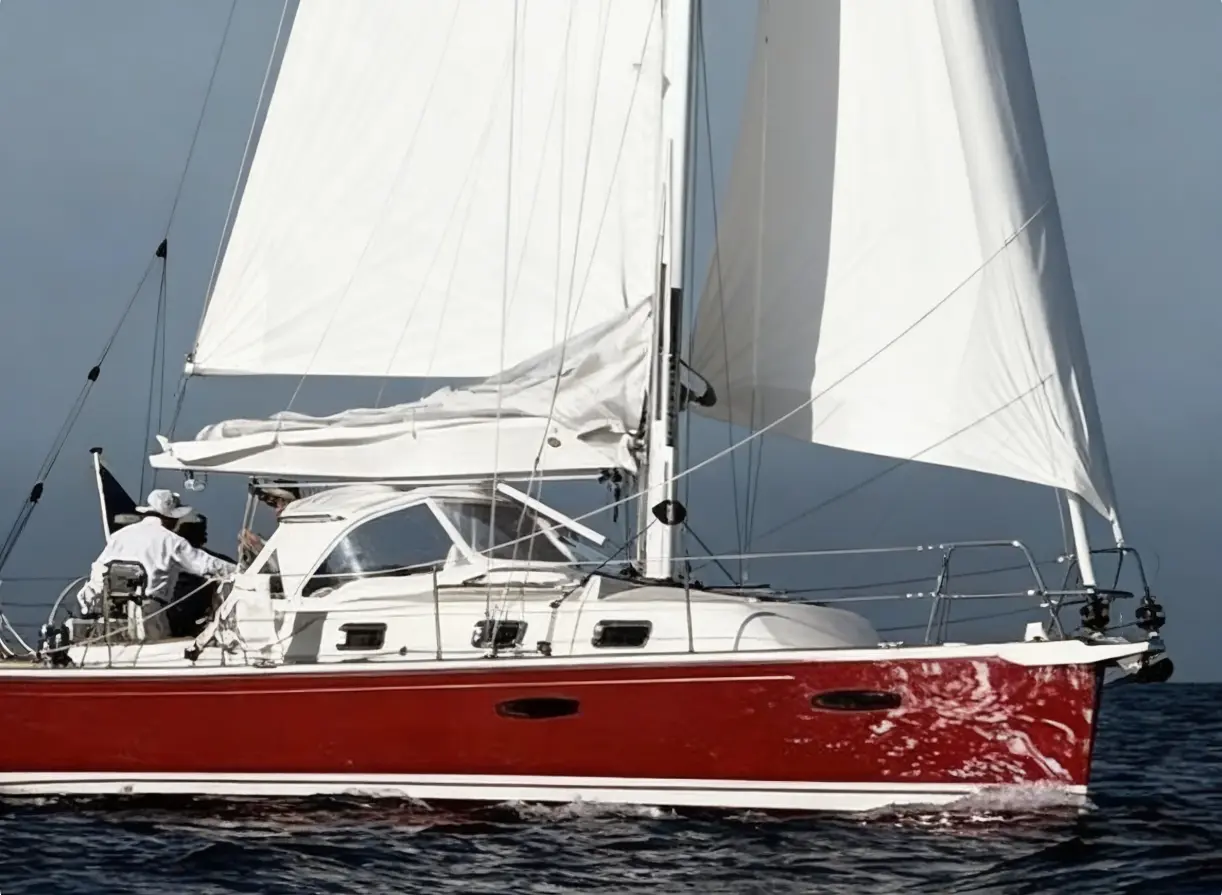 2026 Tartan 335
