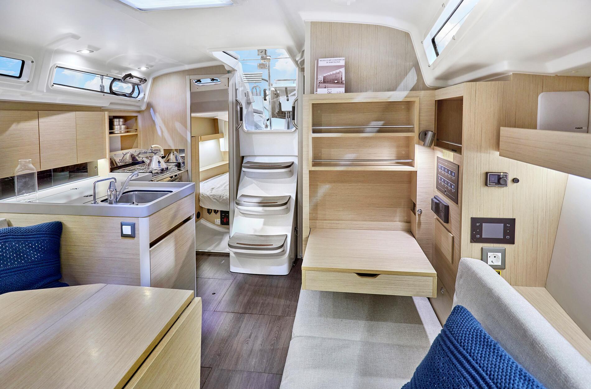 2026 Beneteau Oceanis 34.1
