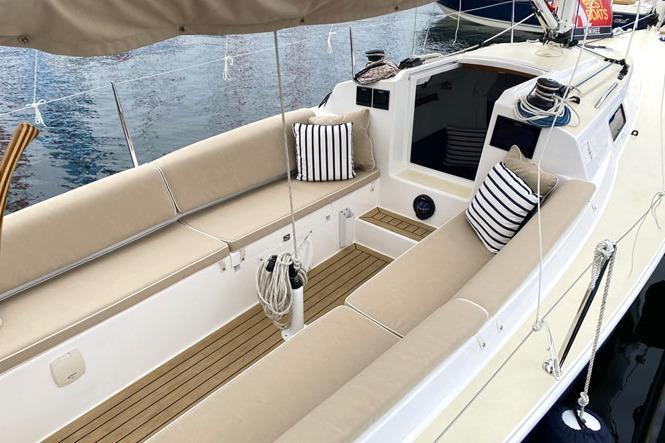 2026 J Boats J9