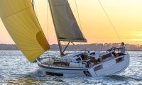 2026 Dufour 37