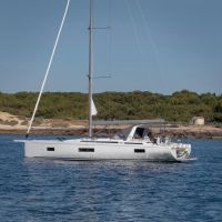 2026 Beneteau Oceanis Yacht 54