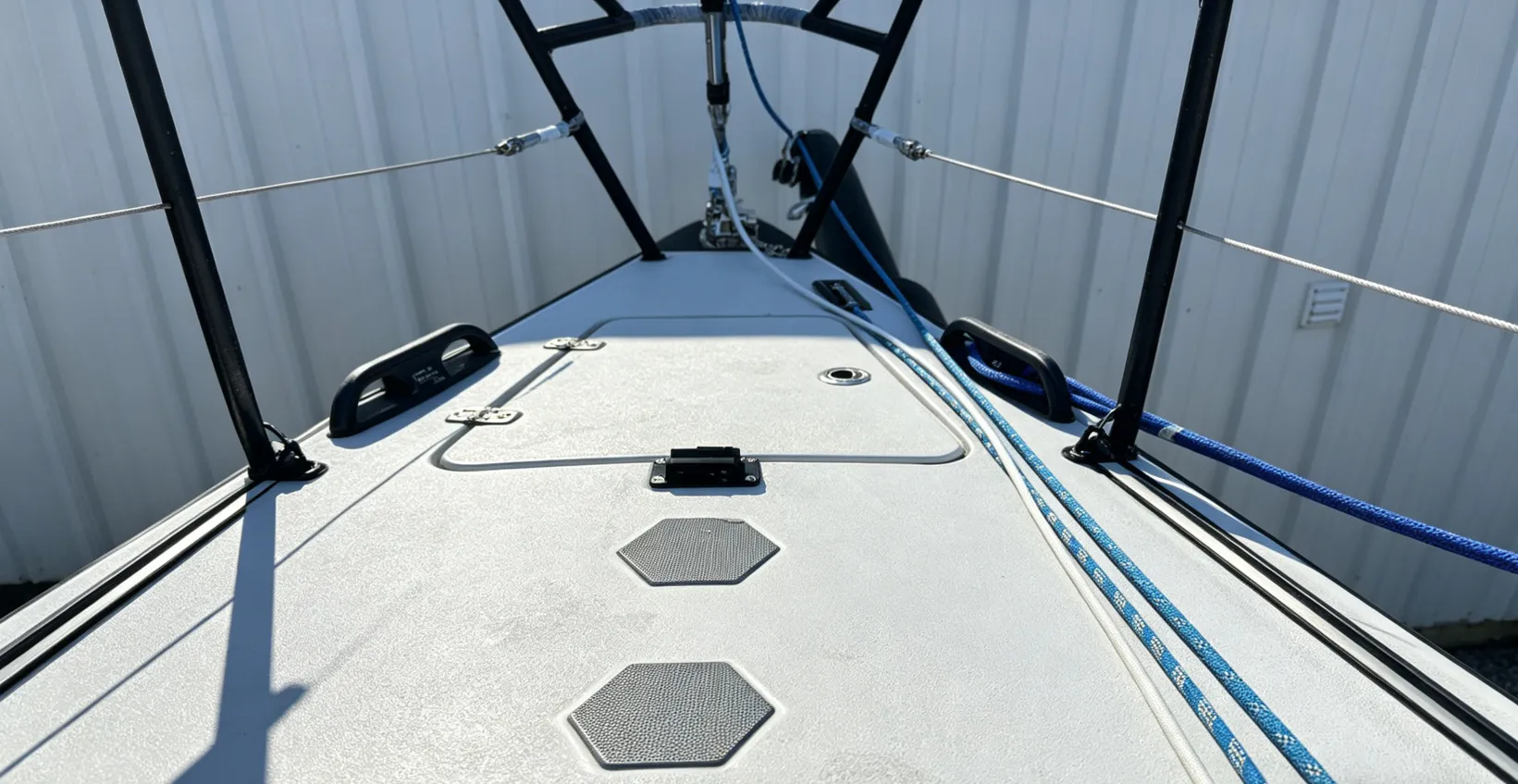 2019 J Boats J121