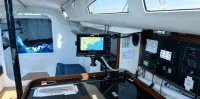 2018 J Boats J121