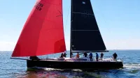 2019 J Boats J121