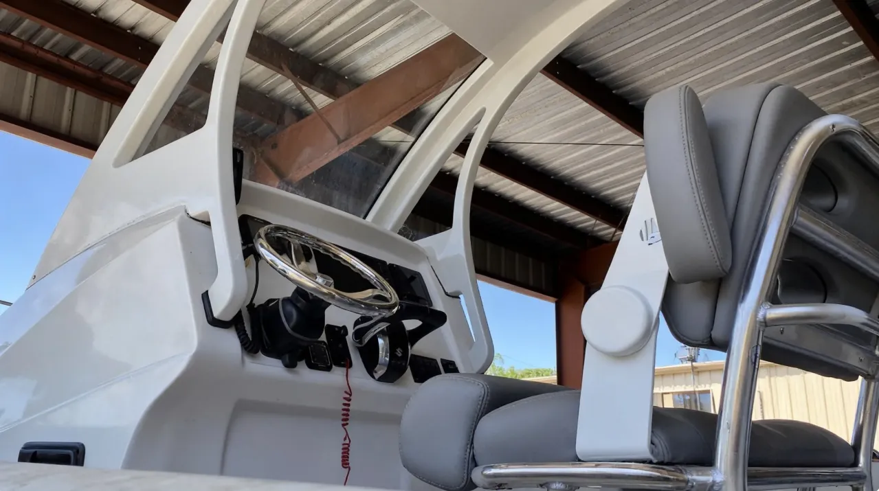 2023 Bering Marine BM28 CC