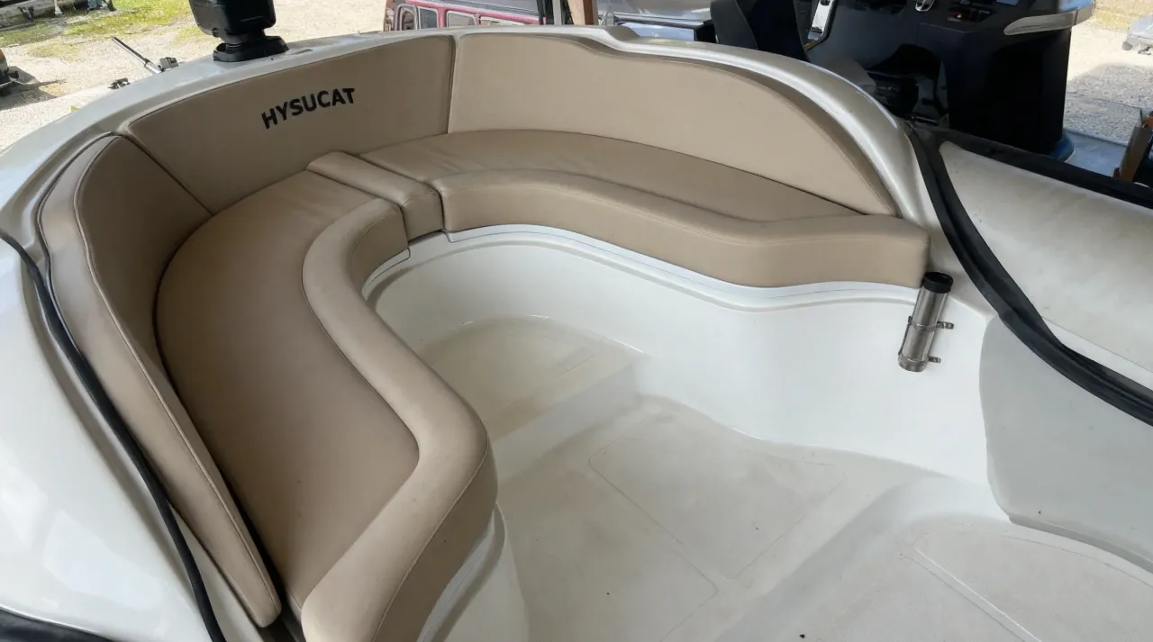 2023 Bering Marine BM28 CC
