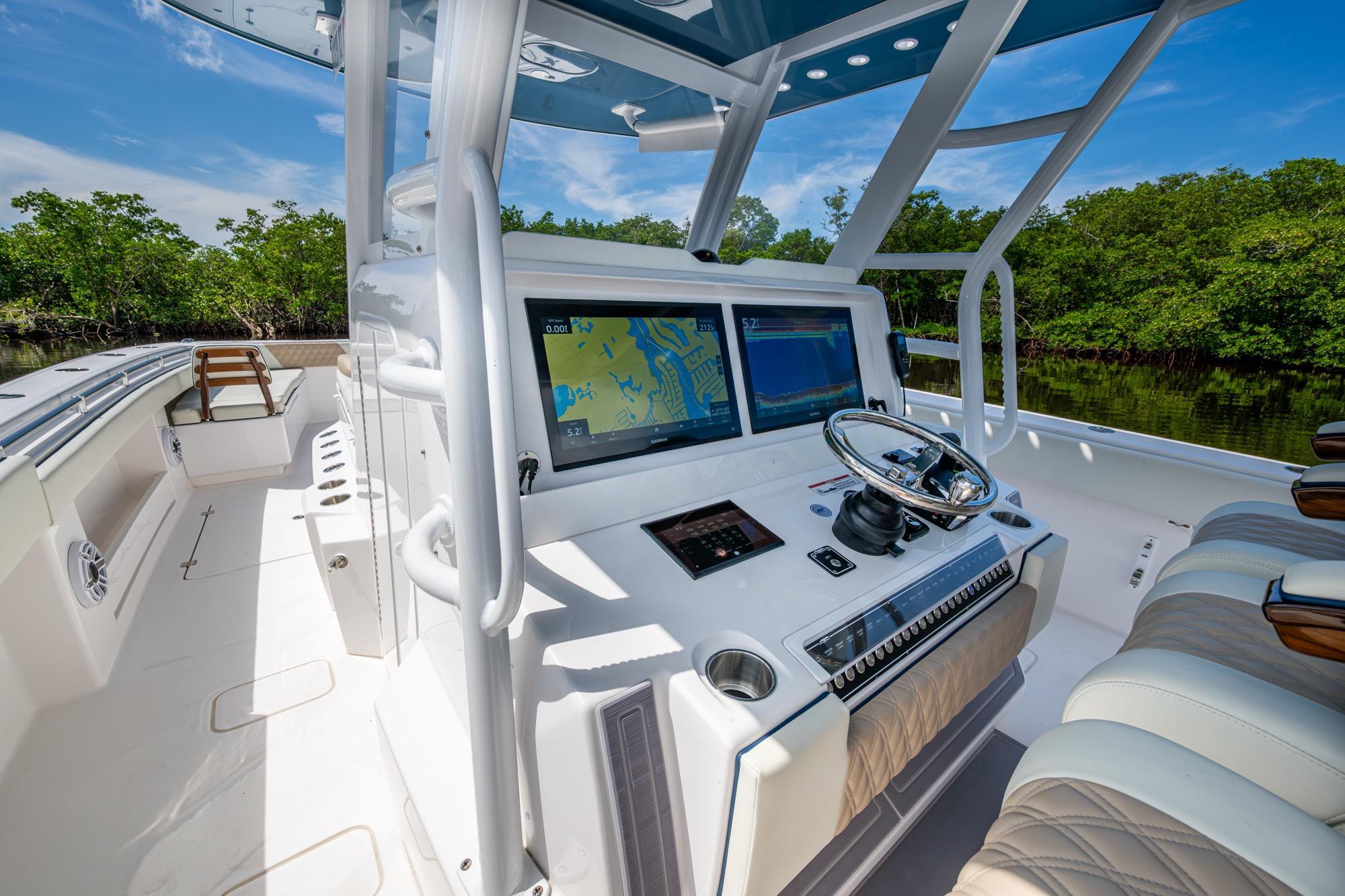 2025 Invincible 38 Catamaran
