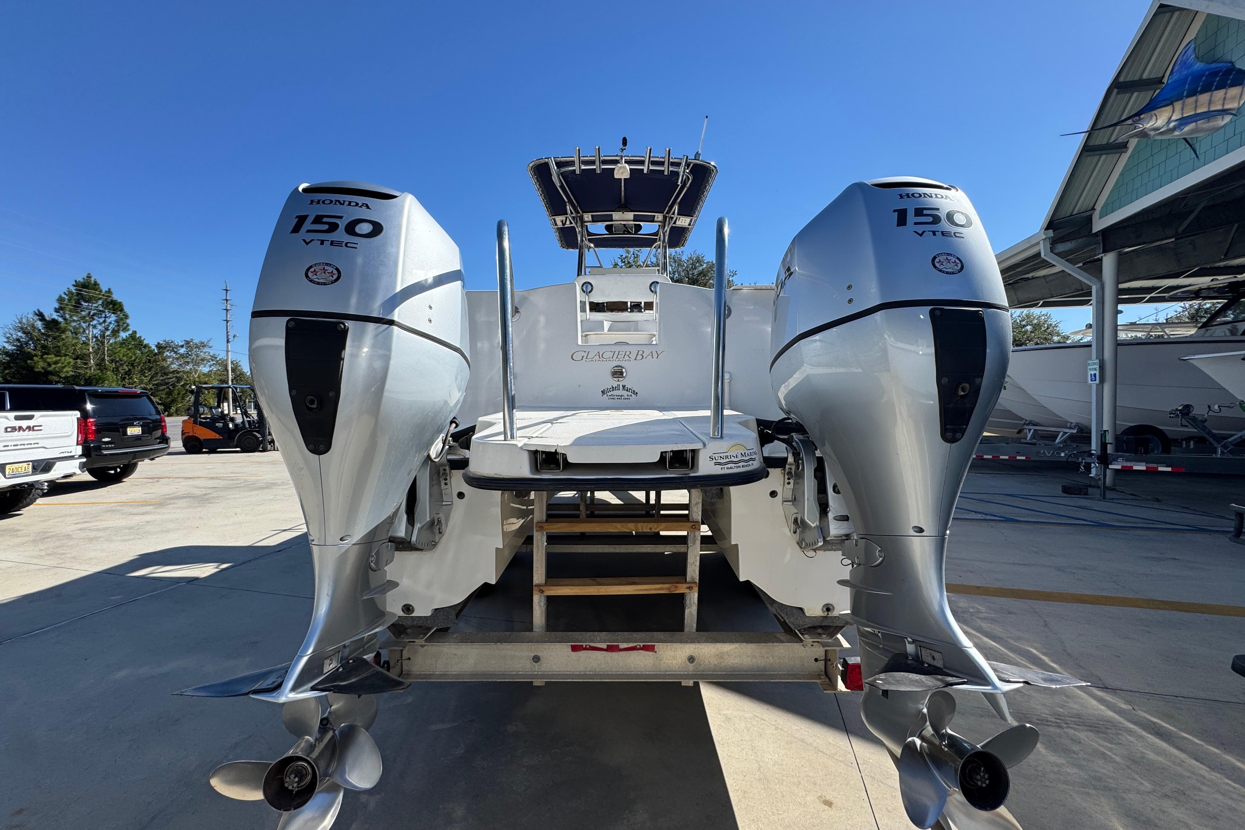 2005 Glacier Bay 260 Canyon Runner 