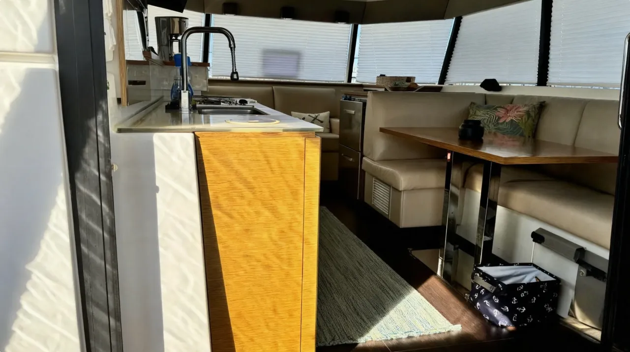 2017 Fountaine Pajot MY 37 