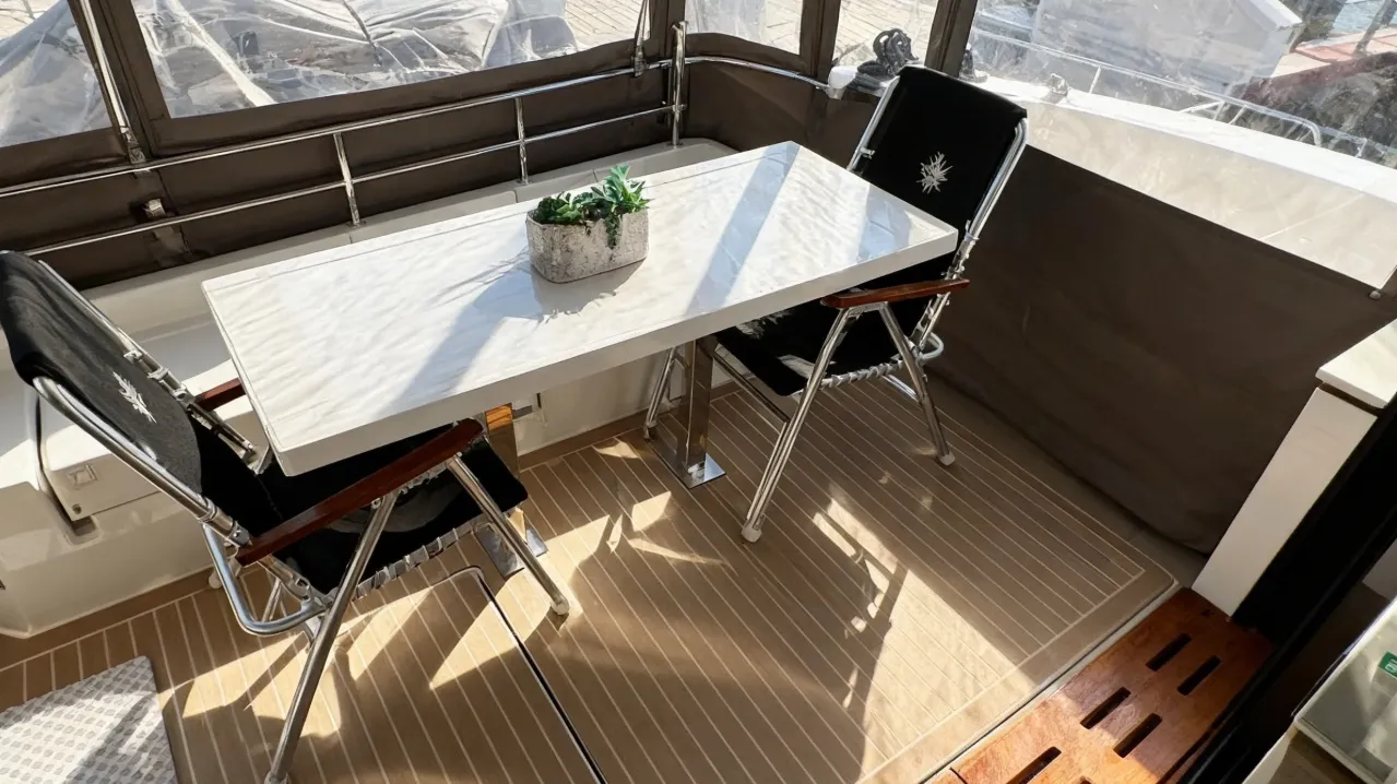2017 Fountaine Pajot MY 37 