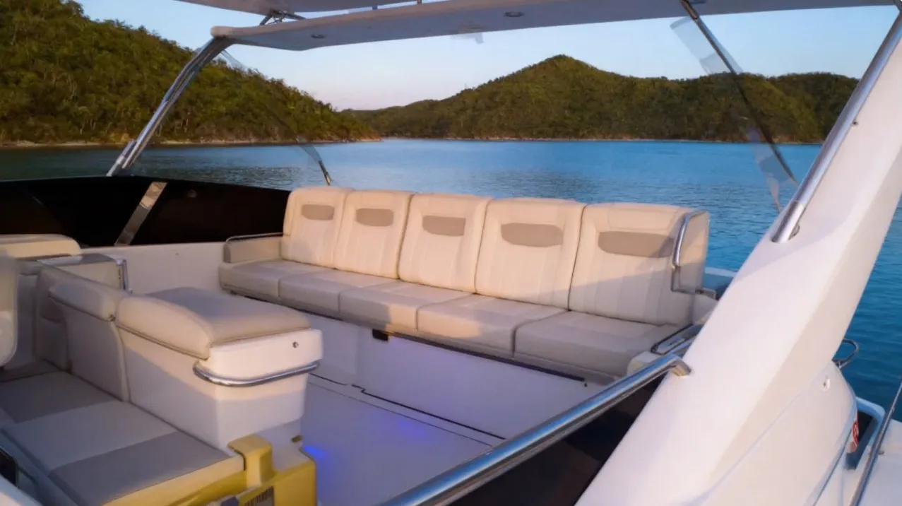 2022 Aquila 44 Yacht
