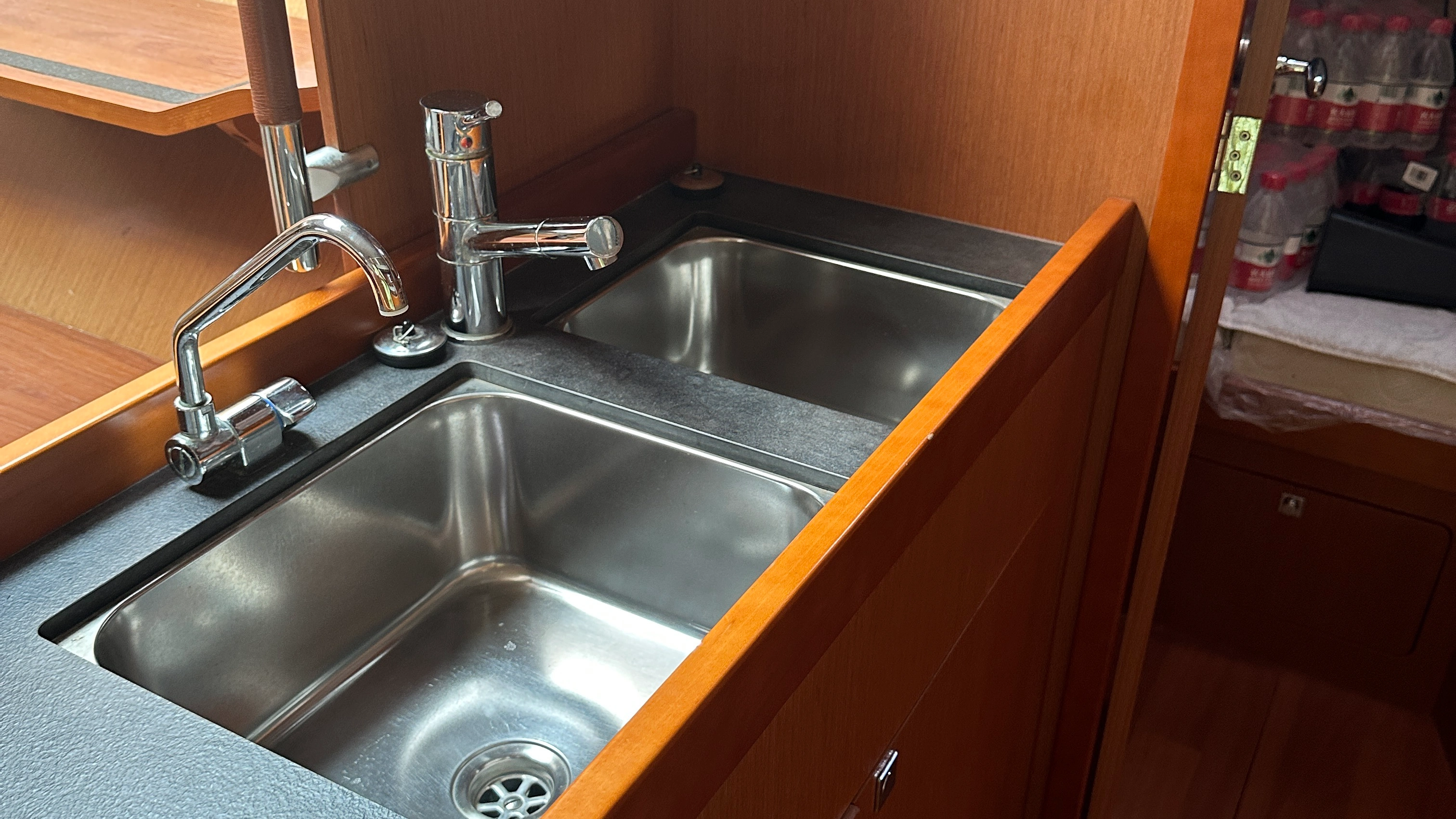 Beneteau 48